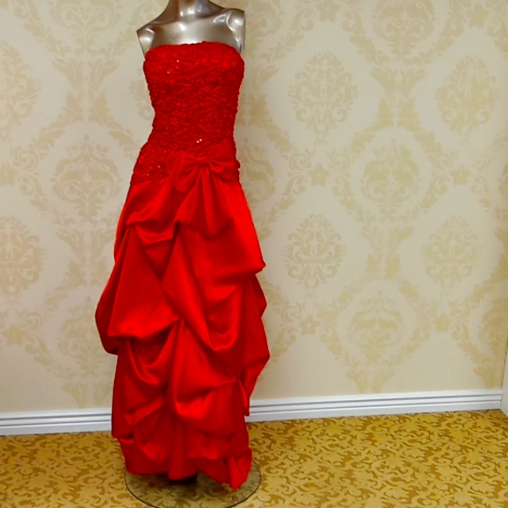 Masquerade size 3/4 prom dress